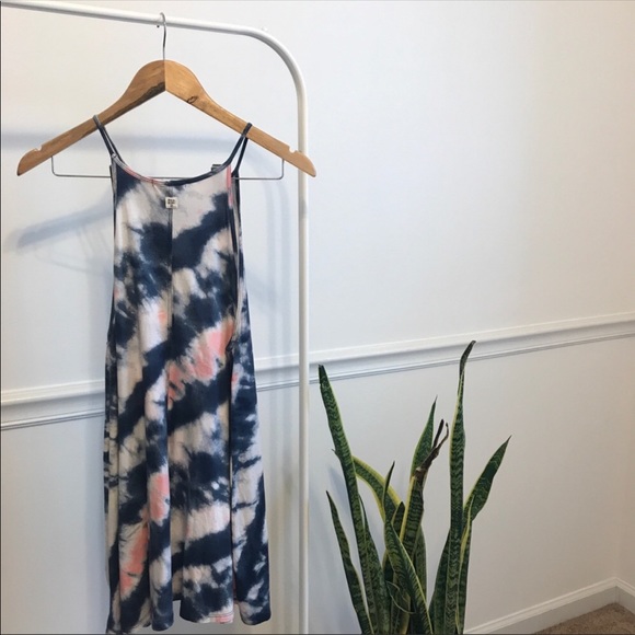 🚌 Billabong | Tie Dye High Neck Tank Dress Size M - Picture 2 of 5